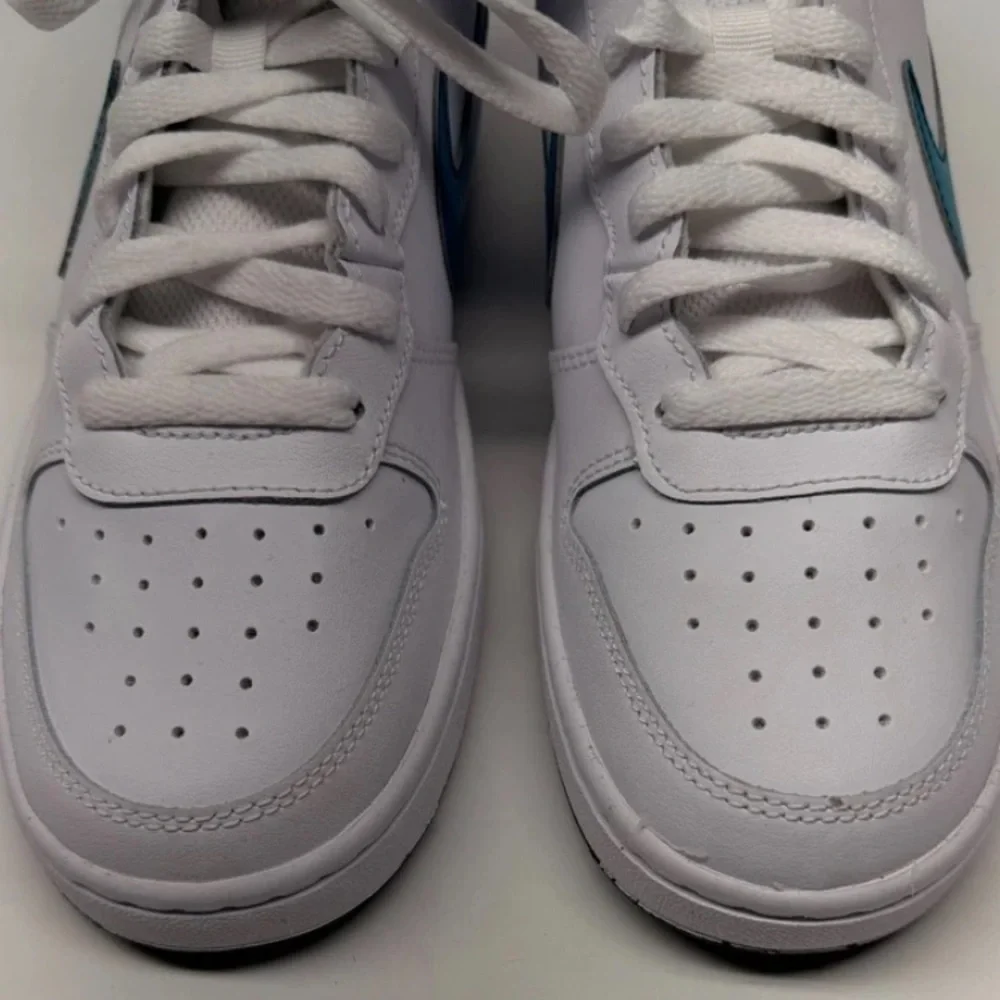 Nike Kids White and Teal High-Top Sneakers Sz 6Y Nike